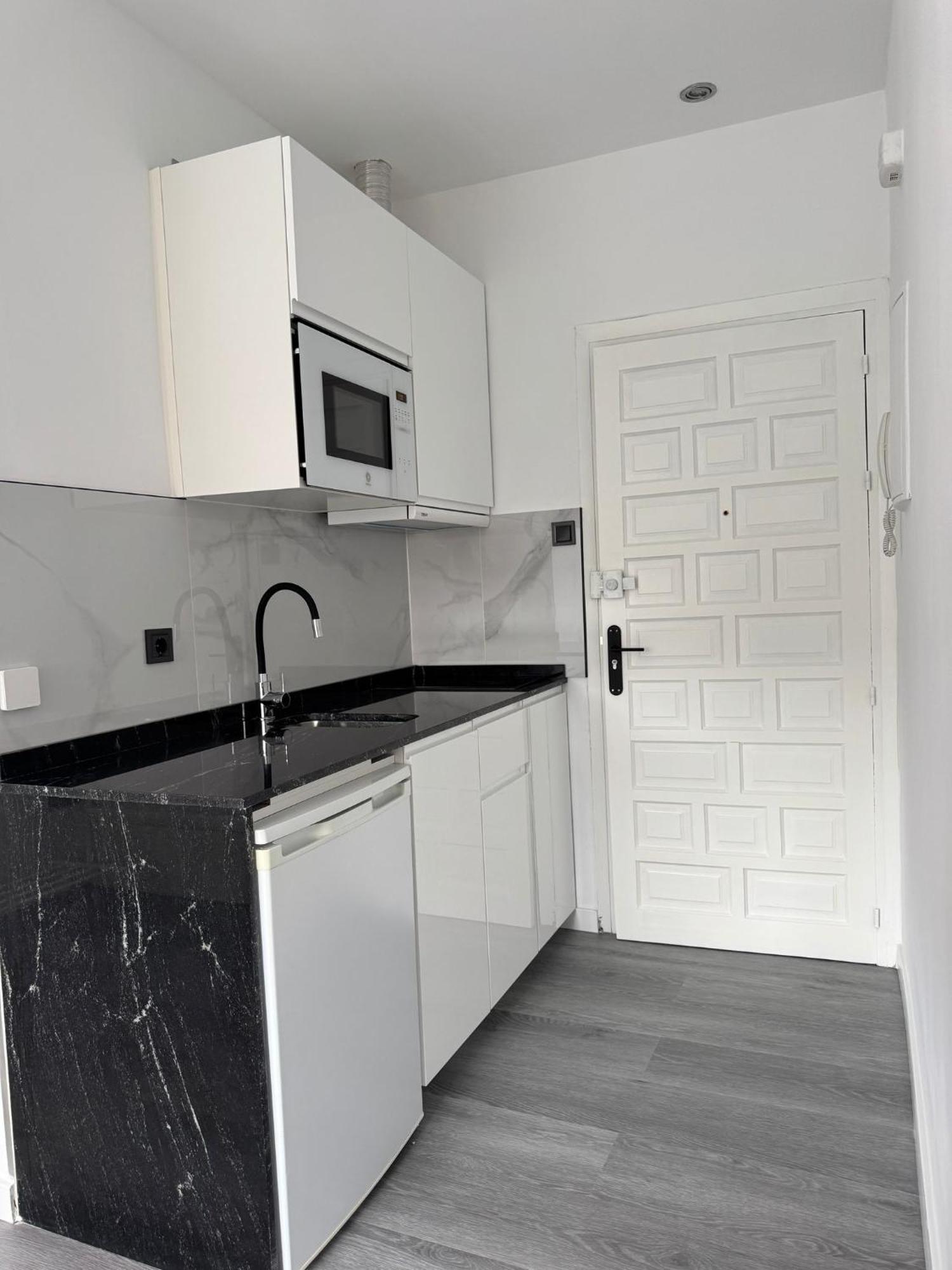 Apartamentos San Antonio Торемолинос Екстериор снимка